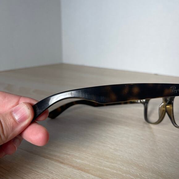 Ray-Ban RB2132 New Wayfarer 902 Sunglasses Tortoise Frames Only 52-18 Italy - Picture 8 of 9
